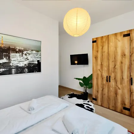 Apartment Ruhe Und Komfort In *