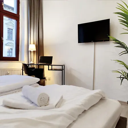3 Schlafmoeglichkeiten, Wlan & Kueche Appartement Magdebourg